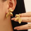 Aretes de Botón Diseño Floral