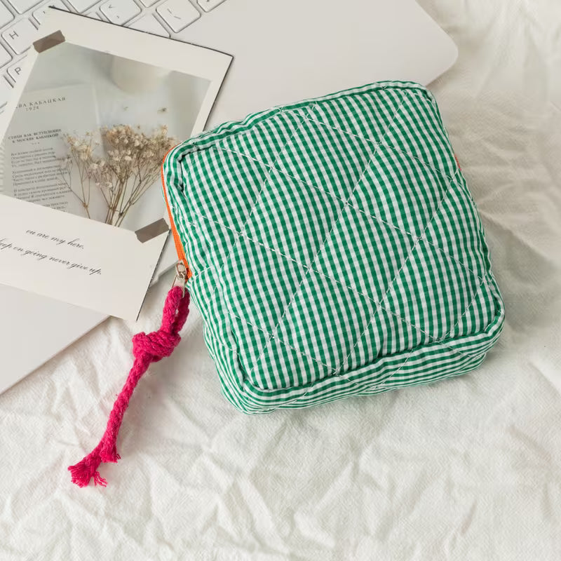 Organizador portátil verde a cuadros